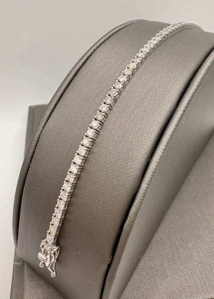 3.12 CTW Natural Diamond Tennis Bracelet