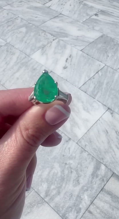 6.17 Ct Green Emerald Ring