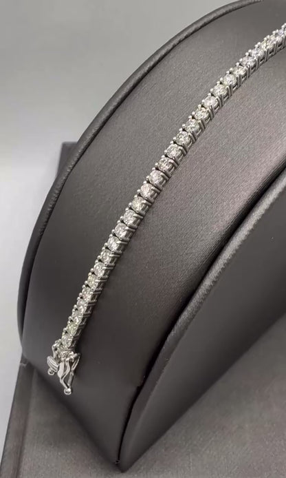 3.12 CTW Natural Diamond Tennis Bracelet